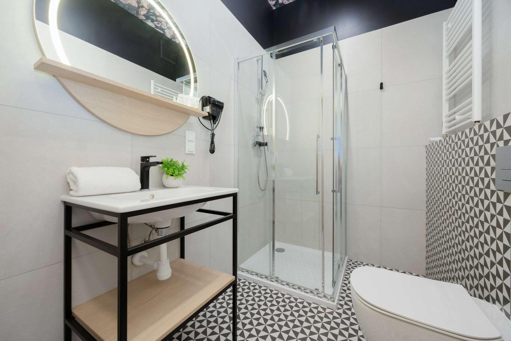 Exceptional For 3 People By Renters